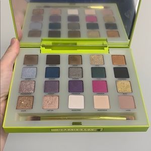 Urban Decay Vice Limited Edition Eyeshadow Palette